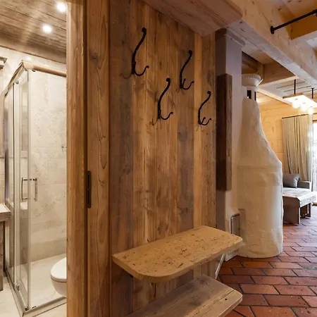 Alpehytte Koza, Pod Giewontem