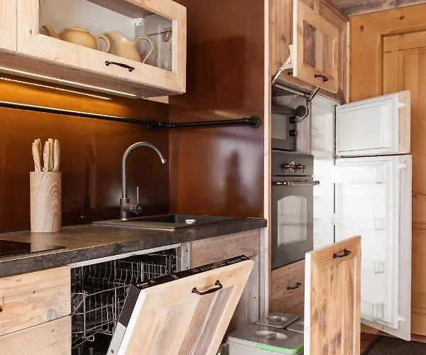 Koza, Pod Giewontem בקתה זקופאנה